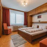 Haus Reitl Vii By Interhome באד גסטיין